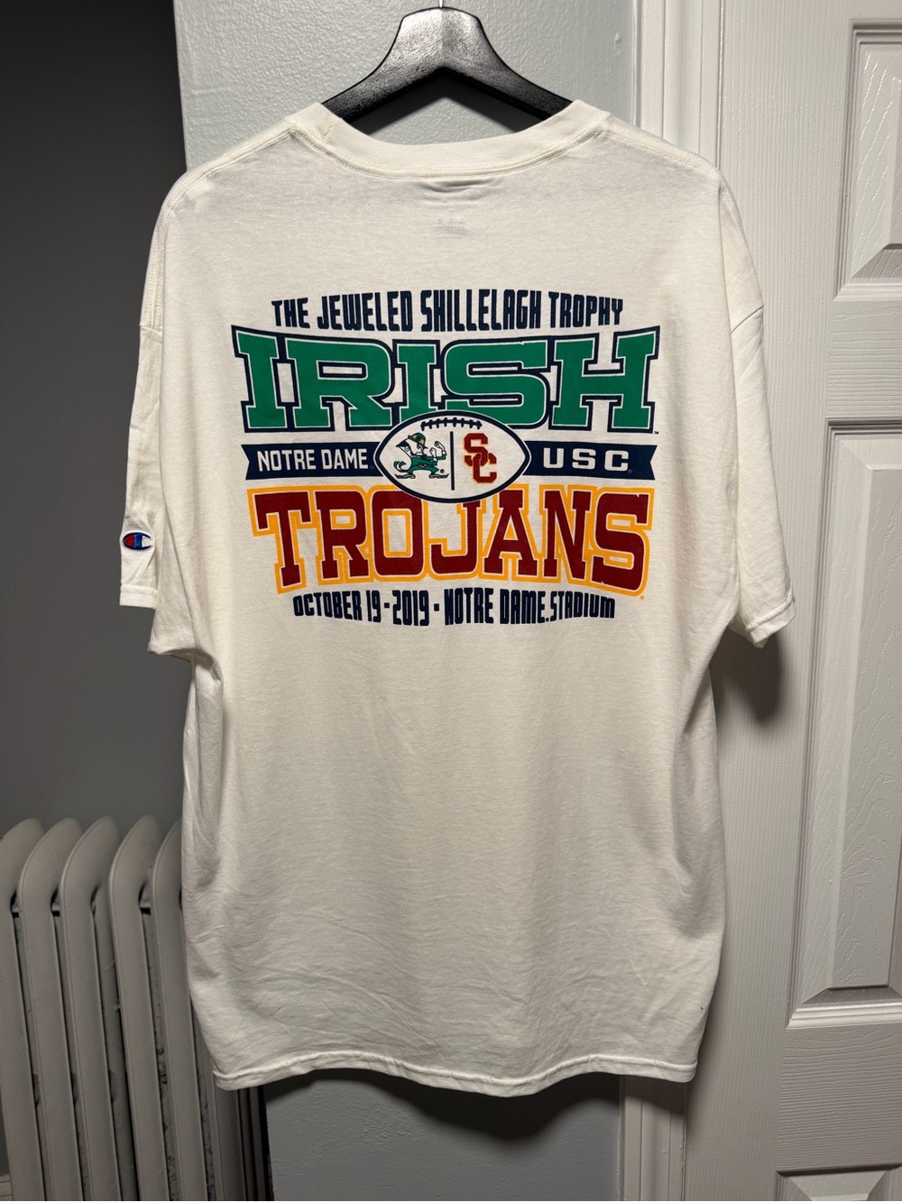 NWTS 2019 NCAA USC vs Notre Dame Football T Shirt Size Men’s XL